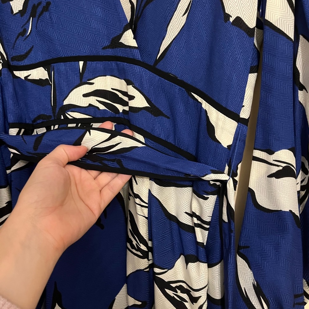 Veronica Beard Mclean Floral Silk Long Sleeve Maxi Dress with Slit Size 2 ๐๐ค๐ค - Picture 16 of 16